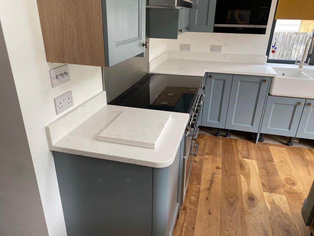 White Quartz Worktop Finchley London Toucanstone